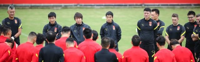 世界杯官方信息发布-张耀坤：李铁医好了国足心理 十二强赛没必要悲观