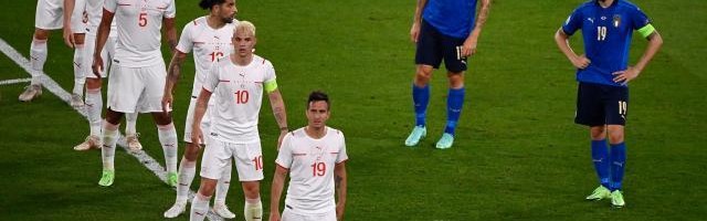 世界杯官方信息发布-施魏因斯泰格评球：防守漏洞百出 瑞士遭遇完败