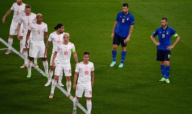 世界杯官方信息发布-施魏因斯泰格评球：防守漏洞百出 瑞士遭遇完败