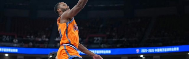 世界杯官网-CBA最新消息！曝上海男篮裁掉弗格，赵继伟正式复出